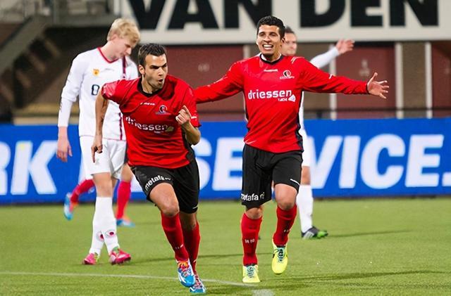 为他个人和 为他个人和