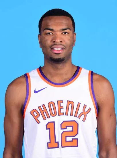 2个篮板和 2个篮板和