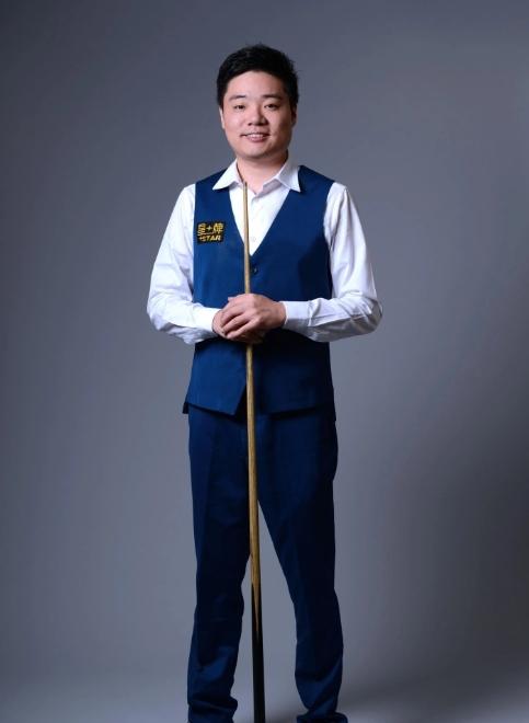 正在崭露头 正在崭露头