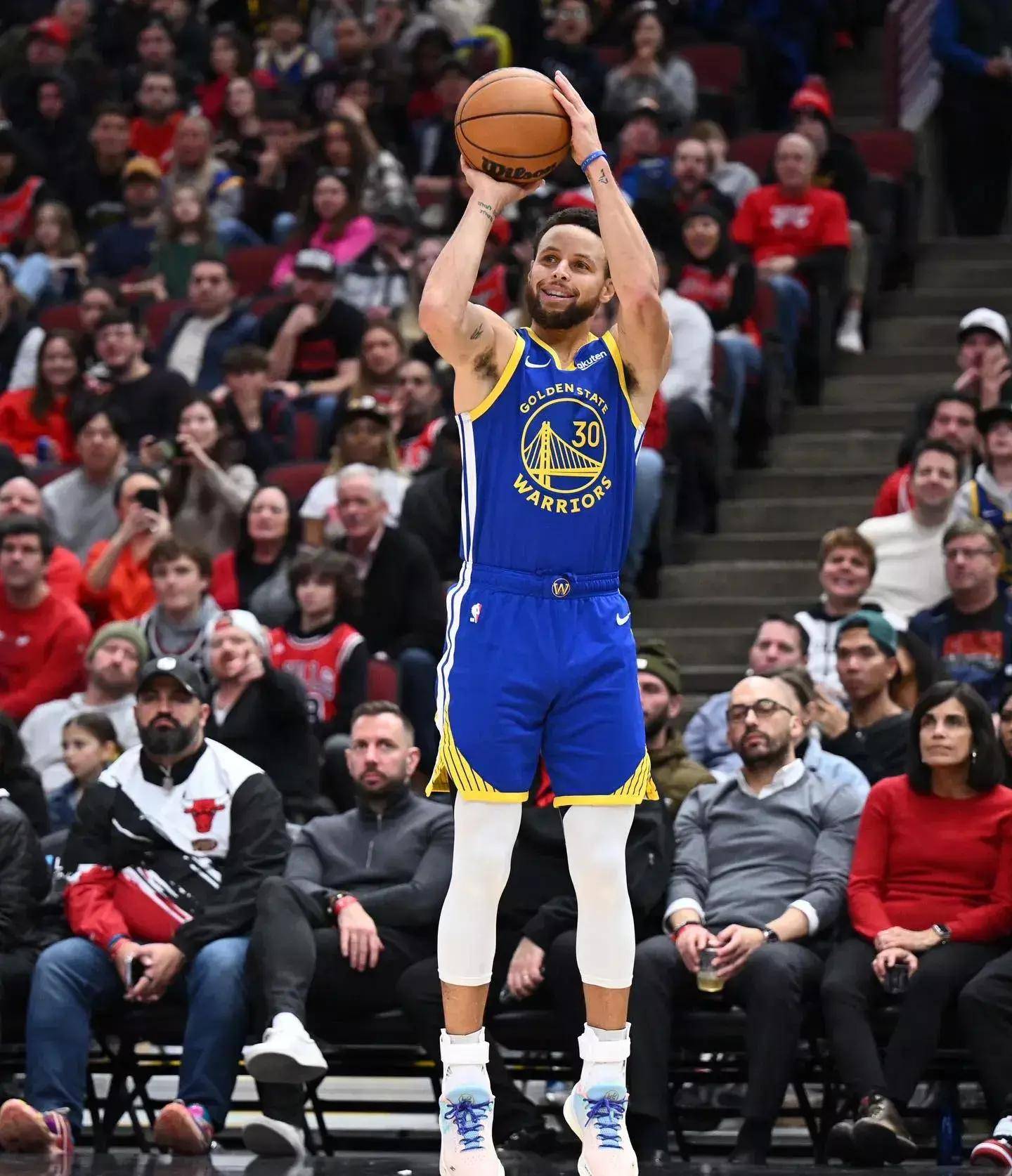 作为东部的 作为东部的